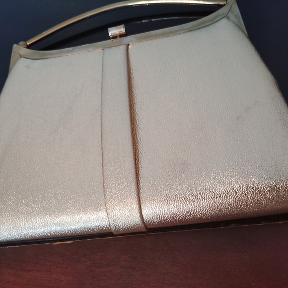 Gold clutch purse clasp closure - Picture 13 of 16